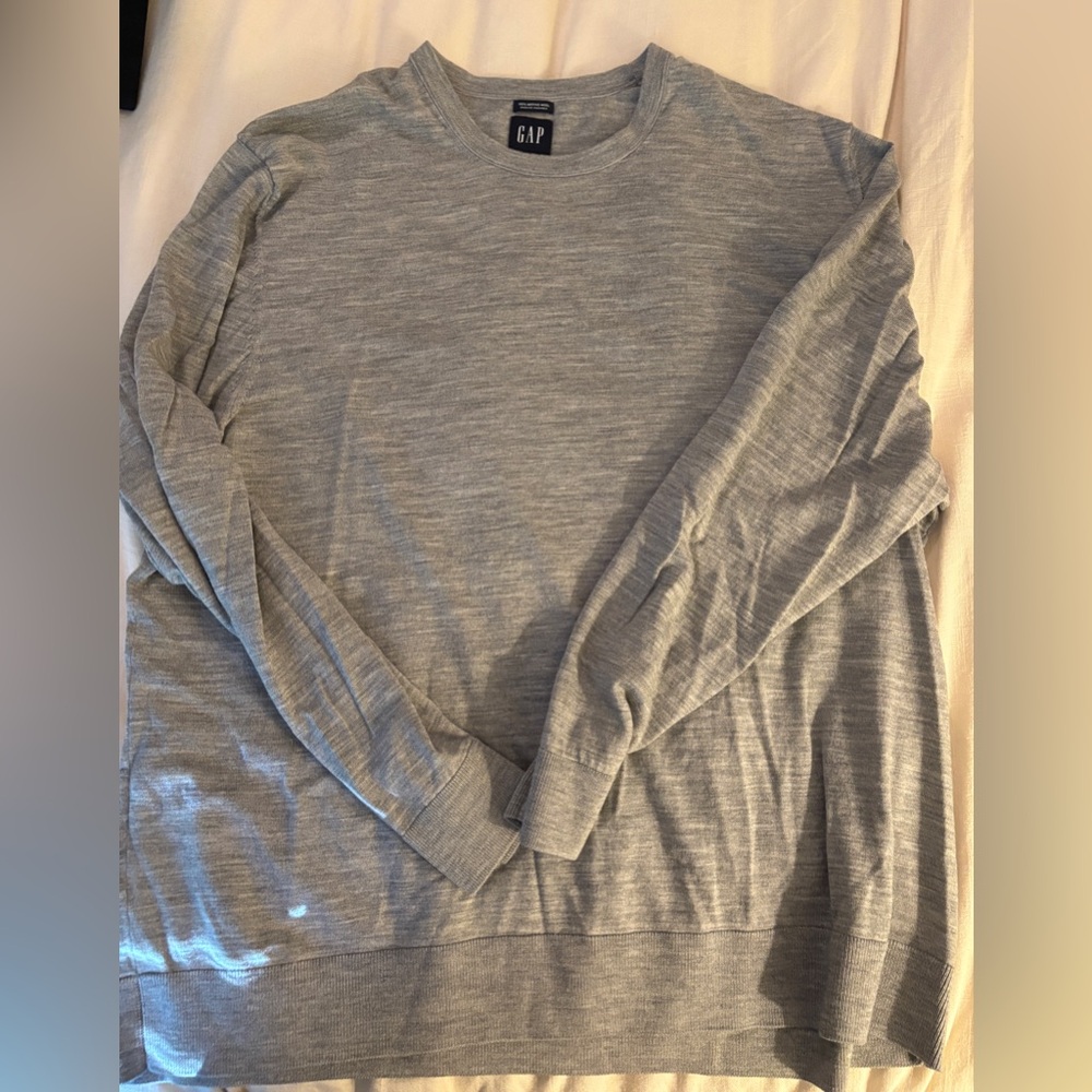 Merino crew neck sweater
